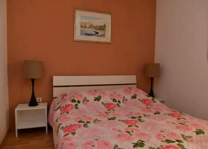 Appartamento Two Bedroom A4 *